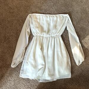 Tobi White Off-The-Shoulder Chiffon Mini Dress
